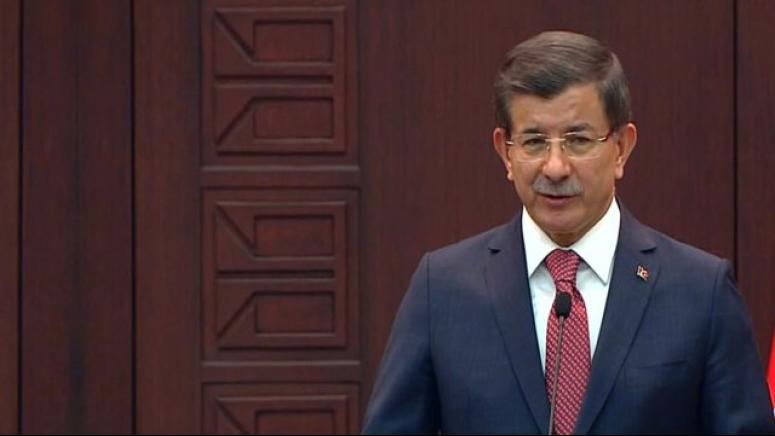 Davutoğlu'ndan Alman muhabire ders niteliğinde cevaplar