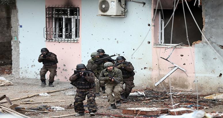 PKK'ya tek darbe 'asker'den değil!