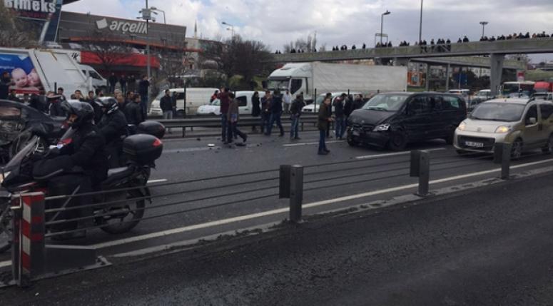 İstanbul'da zincirleme kaza şoku!