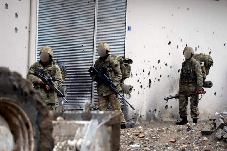 PKK'lı keskin nişancı öldürüldü!