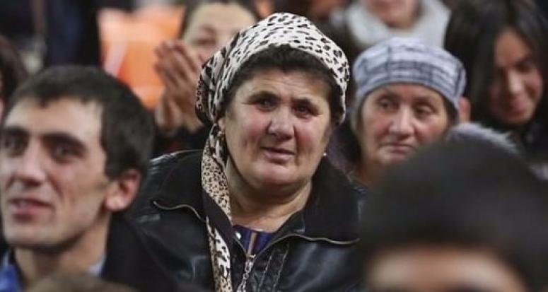 Başbakan yarın Ahıska Türkleriyle kucaklaşacak