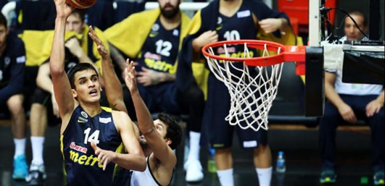 Bileti kesildi! F.Bahçe'de herkes onu dışladı!