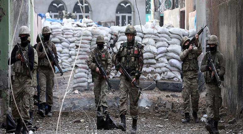 Operasyon şiddetlendi 4 terörist öldürüldü