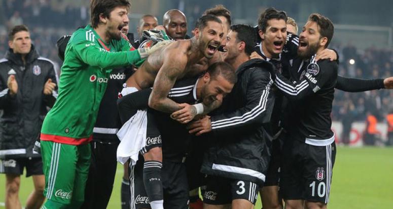 Kartal zirveye oturdu