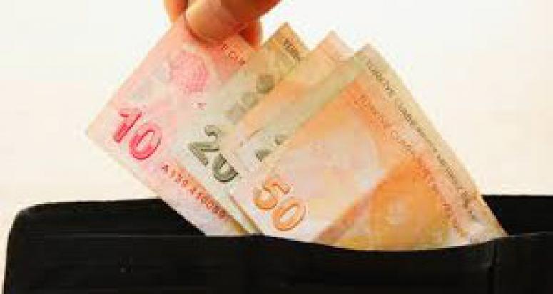 Emeklinin maaşı 3 zamla 390 lira artacak