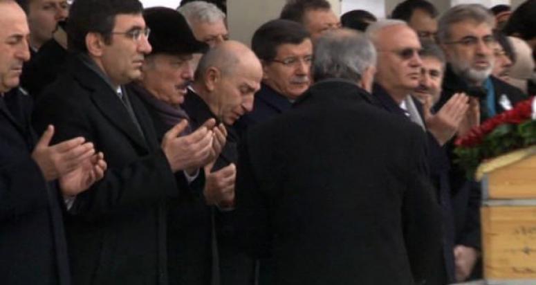 Nihat Özdemir'in eşi ebediyete uğurlandı