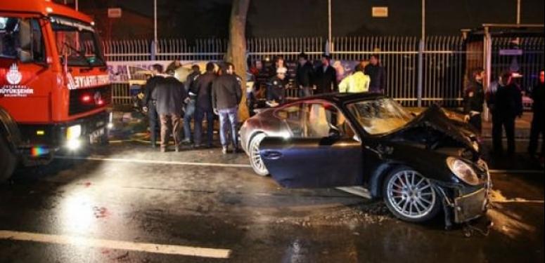 Polis aracına çarpan Rüzgar Çetin’den olay tweet