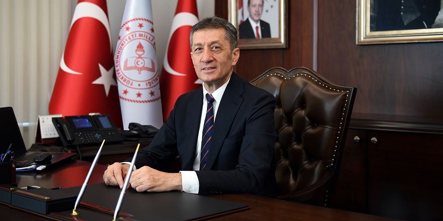 Milli Eğitim Bakanı Ziya Selçuk İstifa mı Edecek