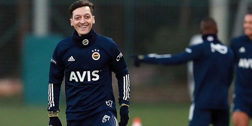 Mesut Özil'in imza töreni tarihi belli oldu