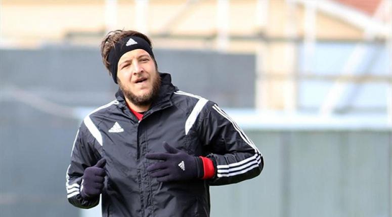 Galatasaray’lıları çıldırtacak transfer son anda yattı!