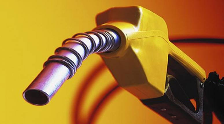 Ucuz petrol Türkiye'ye yaramaz!