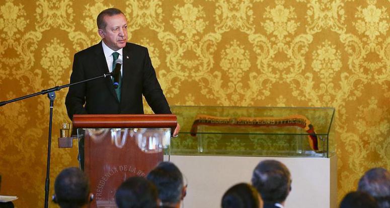 'Saldırıları durduramayanlar mülteci akınını durdurmamızı istiyor'