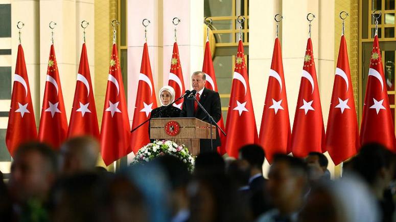 Erdoğan 'sigarayı bırakan 250'den fazla vatandaşı' ağırlayacak