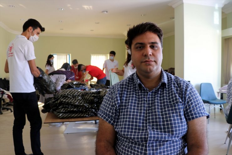 Depremzede Çocuklara "Bayramlık" İçin Seferber Oldular