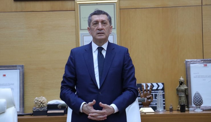 Milli Eğitim Bakanı Selçuk: 'Geleceğe dair başarı hikayelerini temellendirmek vazifemiz'