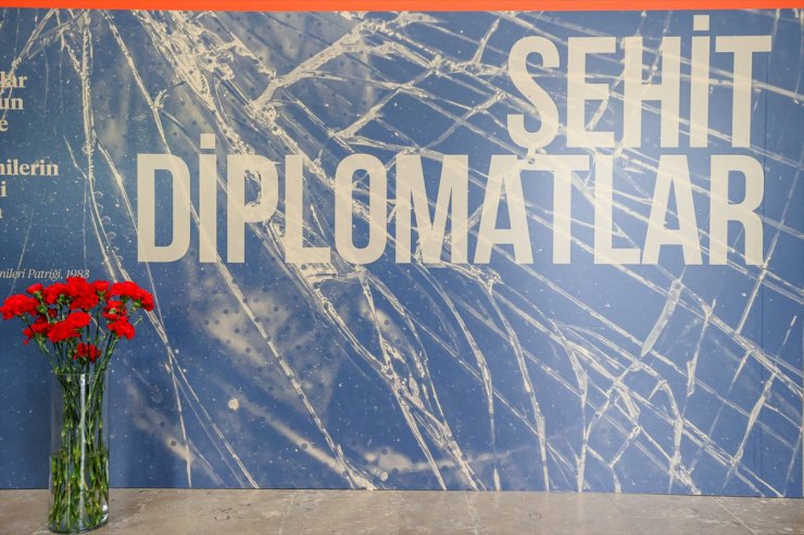 İletişim Başkanlığı tarafından düzenlenen 'Şehit Diplomatlar Sergisi' açıldı
