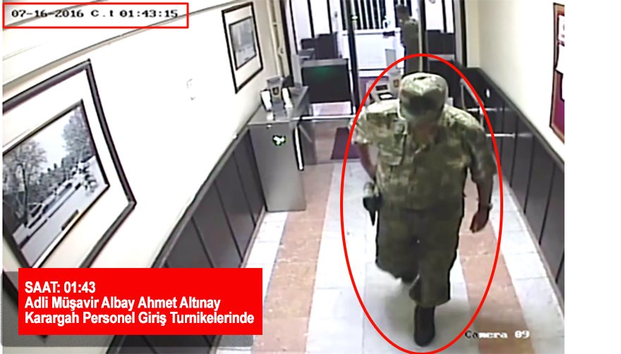 adli_musavir_altinay_personel_giris_turnikelerinde.jpg