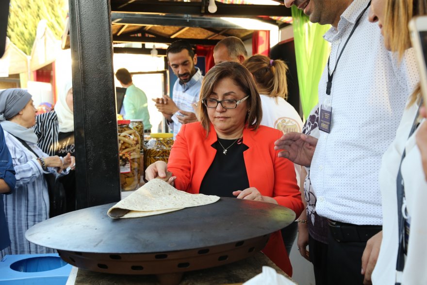gaziantep’te-lezzet-ruzgari-esti!-(4).jpg