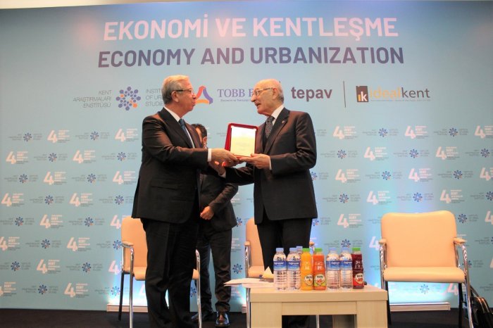 tepav-mansur-plaket.jpg